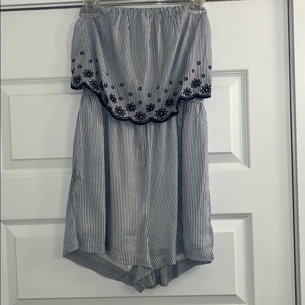 Jessica Simpson Strapless Romper